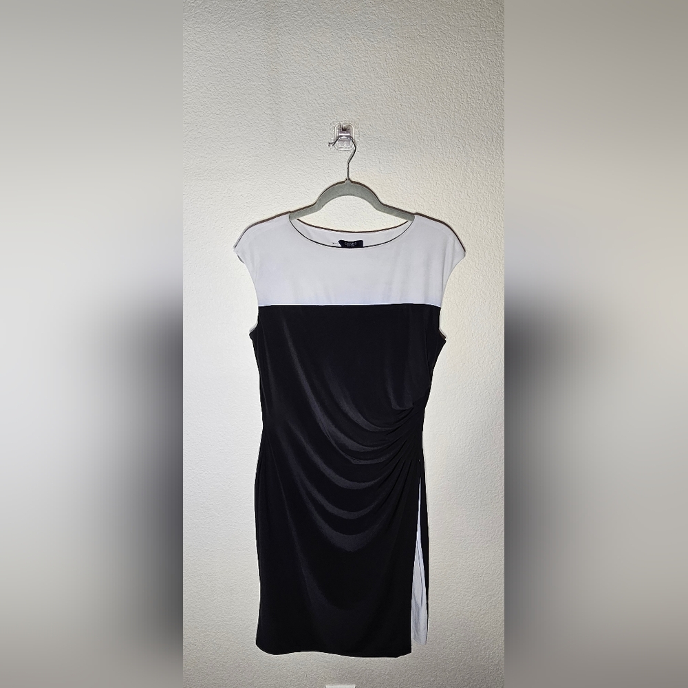 Chaps Color Block sz Large Womens Black & White Sleeveless Sheath Dress